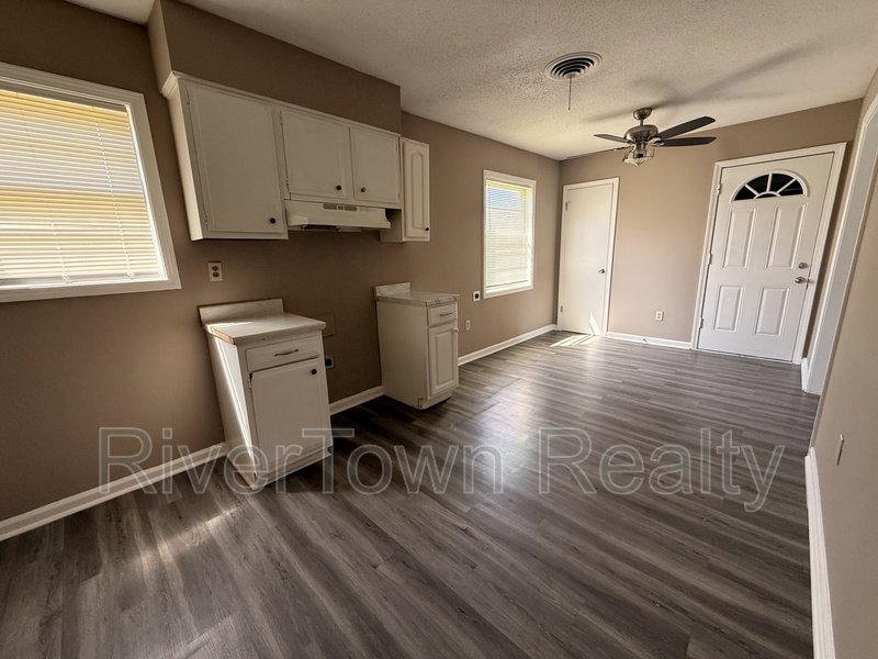 348 Bonnell Ave property image