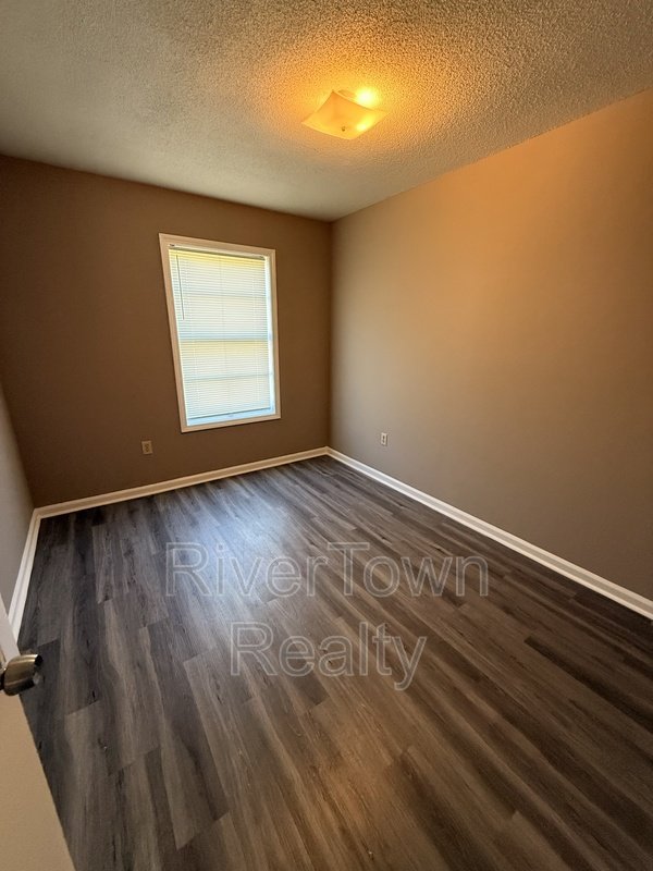 348 Bonnell Ave property image