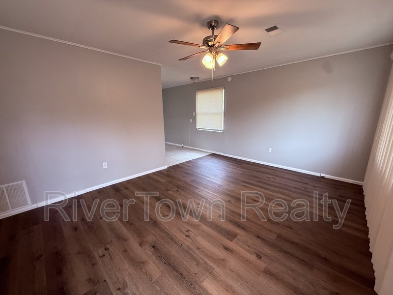 3300 Baskin St property image