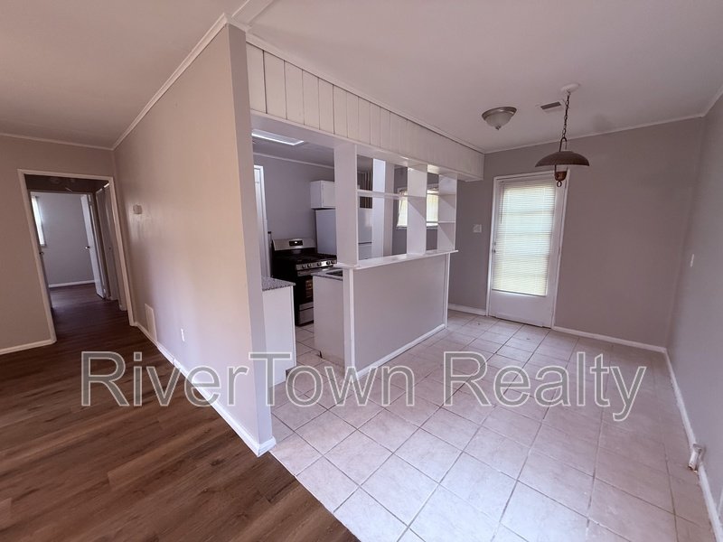 3300 Baskin St property image