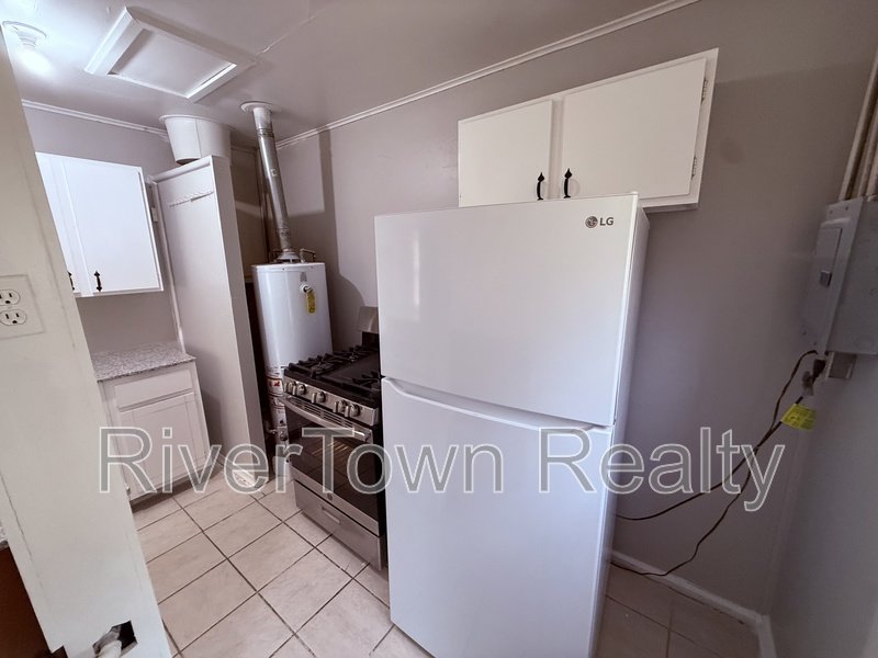 3300 Baskin St property image