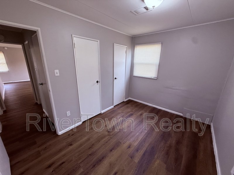 3300 Baskin St property image