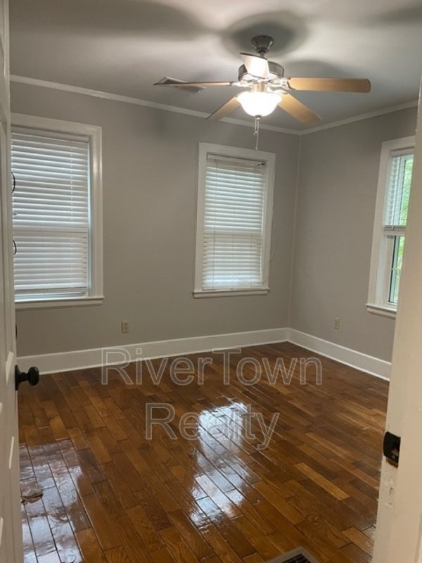 3334 Southern Ave property image