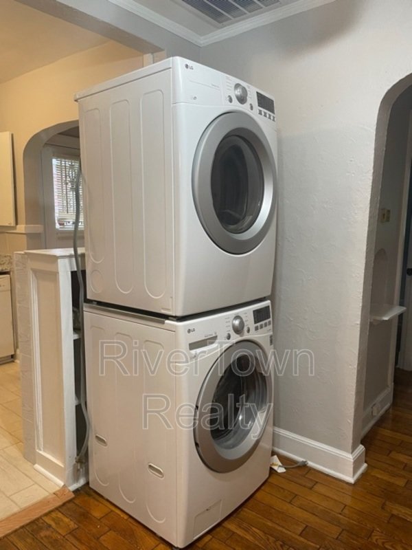 3334 Southern Ave property image