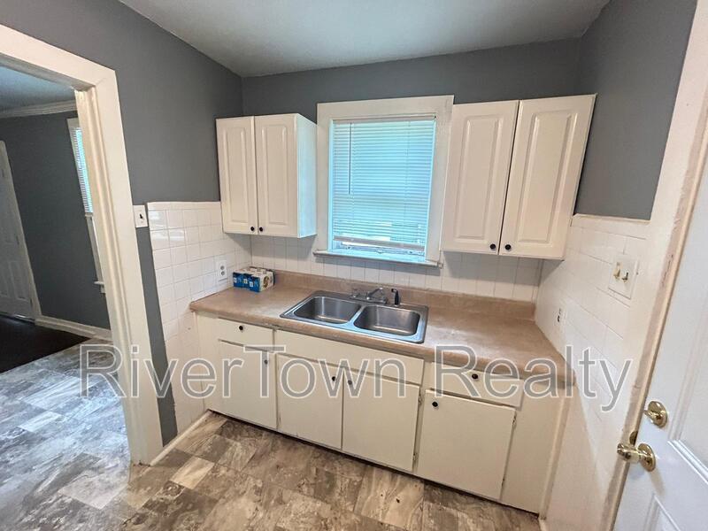 GREAT SMALL HOME READY NOW! property image