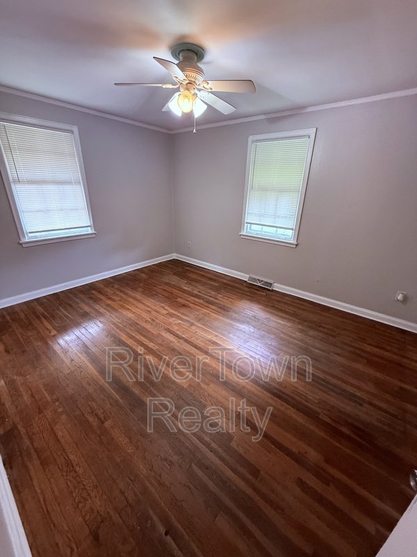 QUIET NEIGHBORHOOD property image