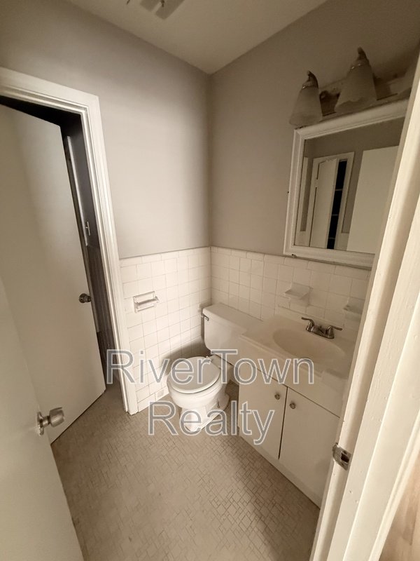 3113 Wickham Dr property image