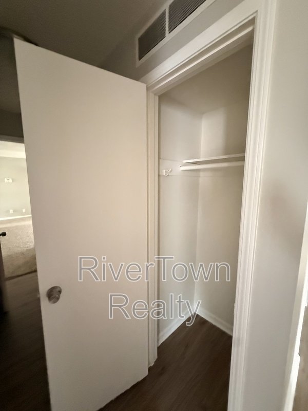 3113 Wickham Dr property image