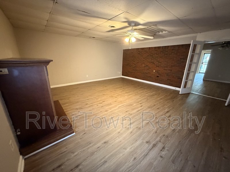 1424 Ticonderoga Dr property image