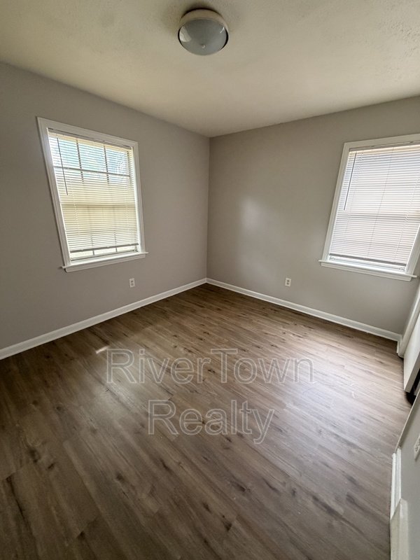 1424 Ticonderoga Dr property image