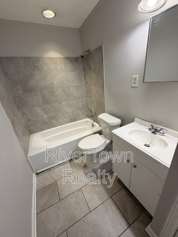 1424 Ticonderoga Dr property image