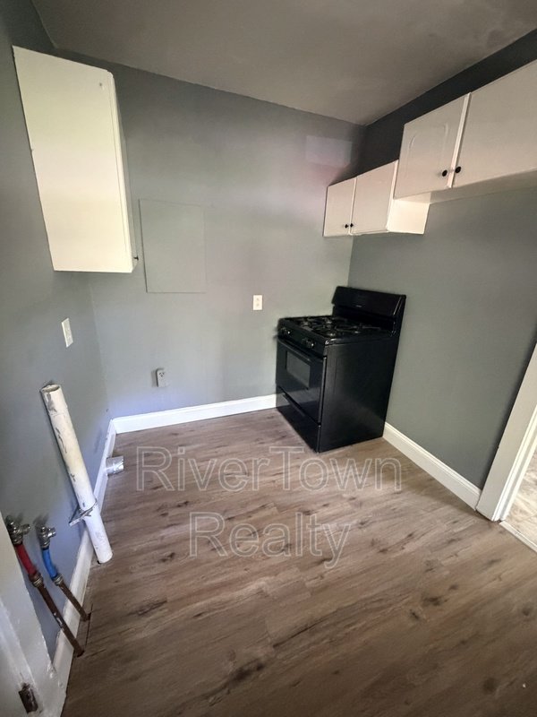 GREAT SMALL HOME READY NOW! property image