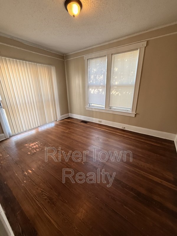 2 Story Home- HIDDEN GEM property image