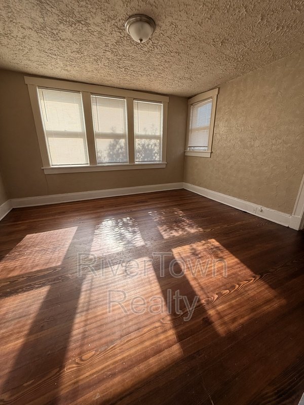 2 Story Home- HIDDEN GEM property image