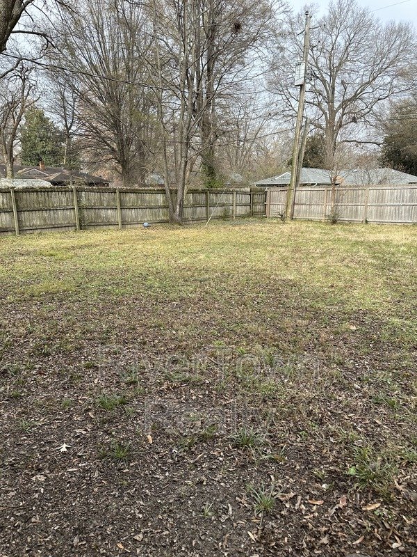 4672 Willow Rd property image