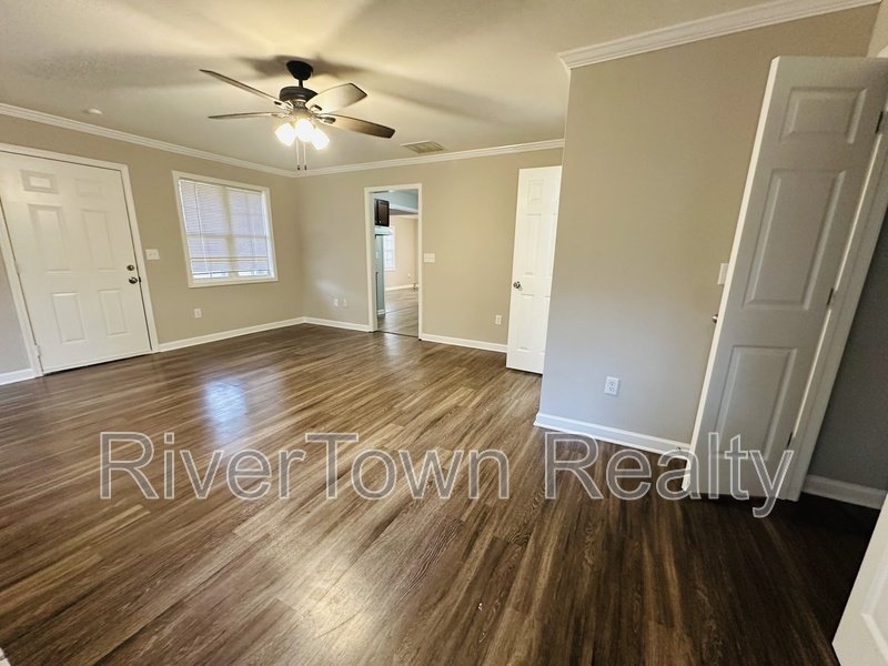 SECTION 8 FRIENDLY- READY NOW property image