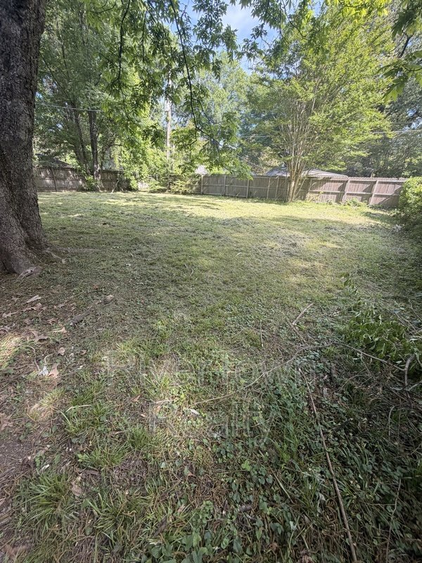 4672 Willow Rd property image