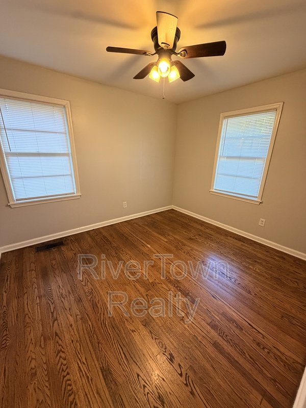 Property NEWLY RENOVATED! property image