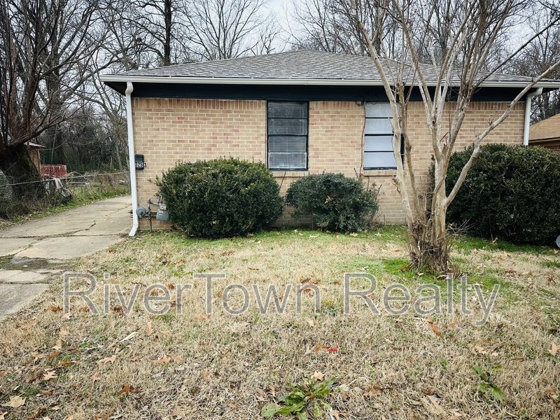 3253 Ford Rd property image