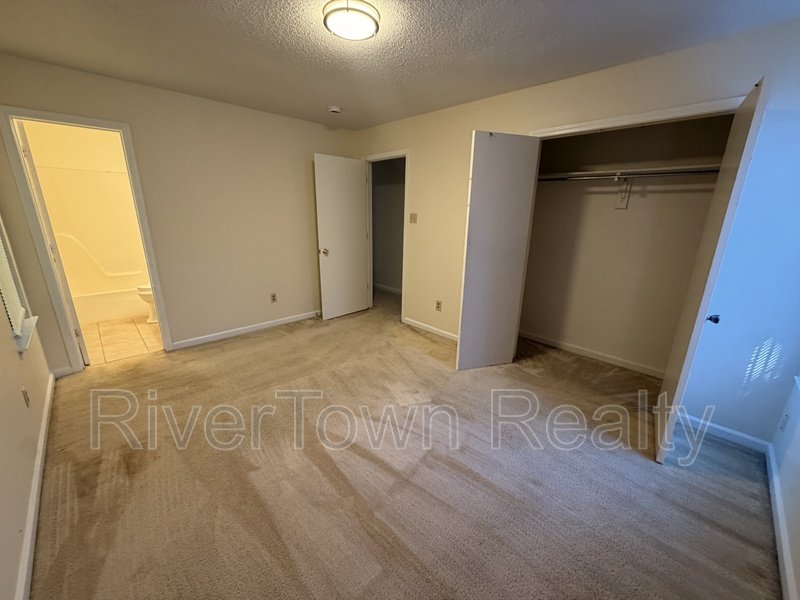 Bright 3BR / 2BA Home in Raleigh ? Natural Lighting property image