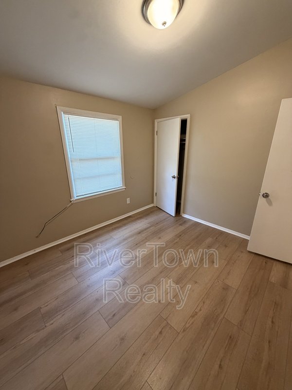 4825 Bridgedale Ave property image