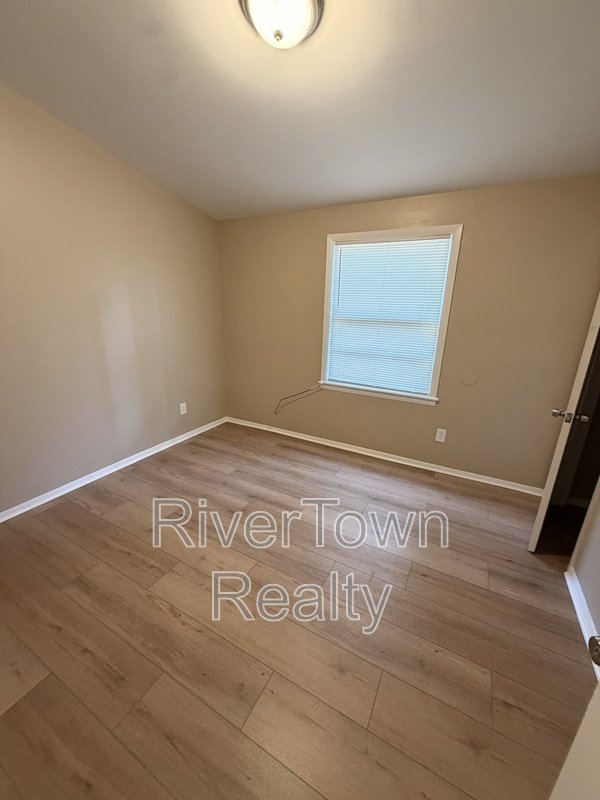 4825 Bridgedale Ave property image