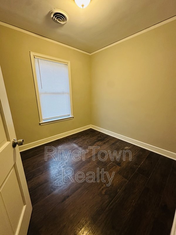AVAILABLE NOW!! property image