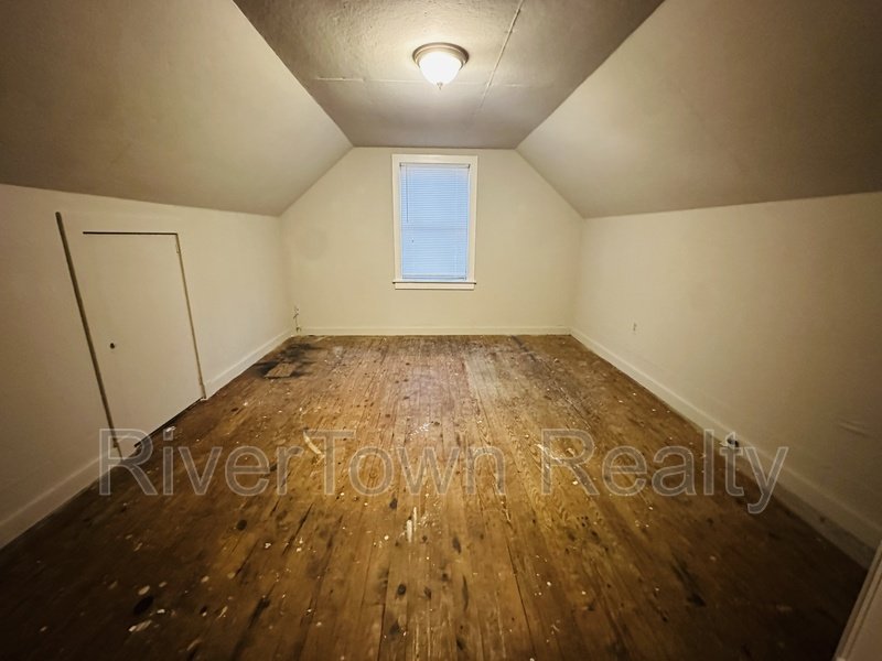 AVAILABLE NOW!! property image