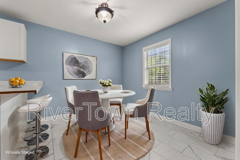 Charming 3-Bedroom/2 Bathr Home in Memphis on a Spacious Half-Acre Lot property image