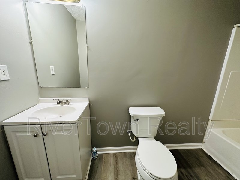 READY TO MOVE IN property image