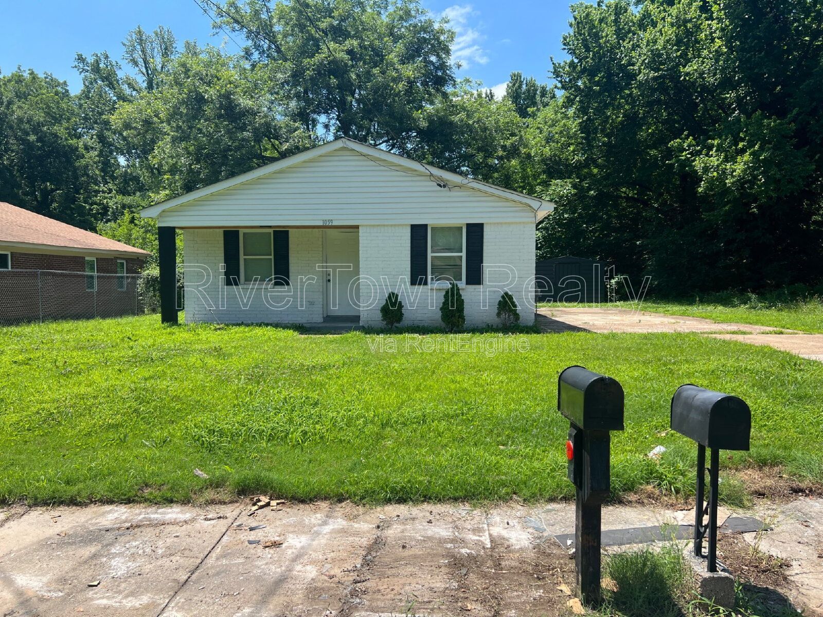 Spacious 3-Bedroom, 1-Bath Private Home – Section 8 Welcome! property image