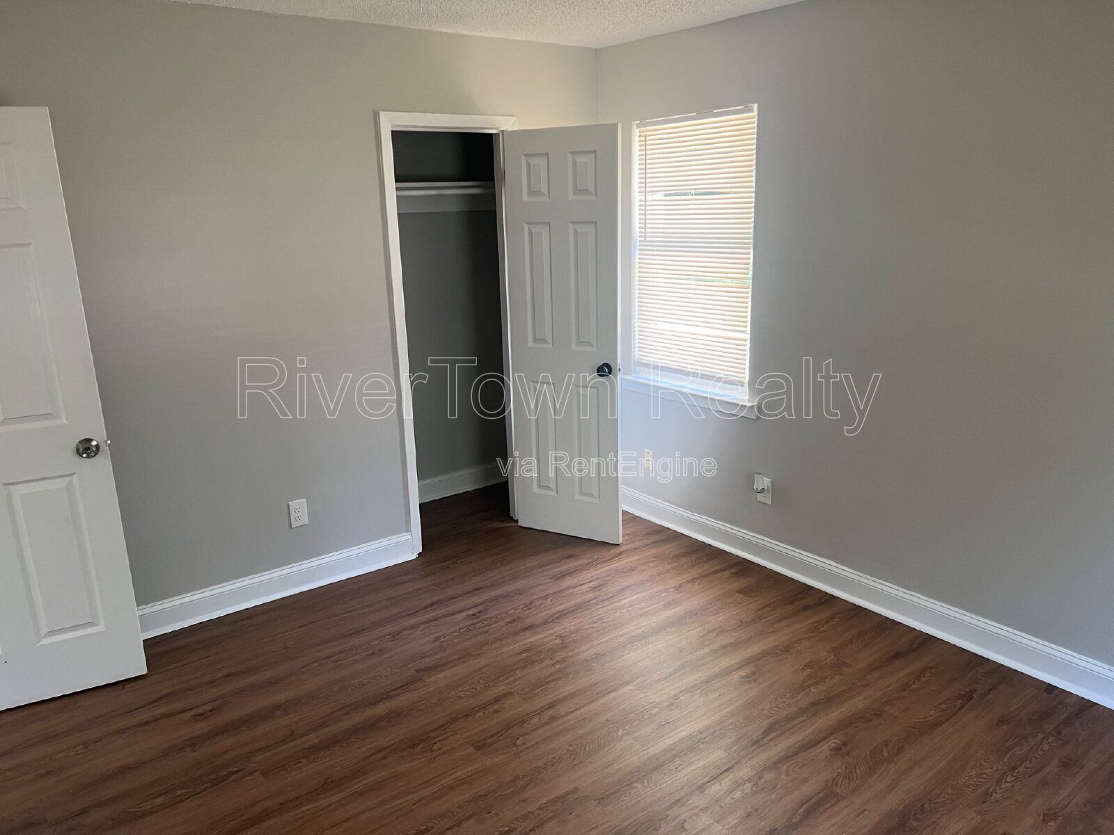 Spacious 3-Bedroom, 1-Bath Private Home – Section 8 Welcome! property image