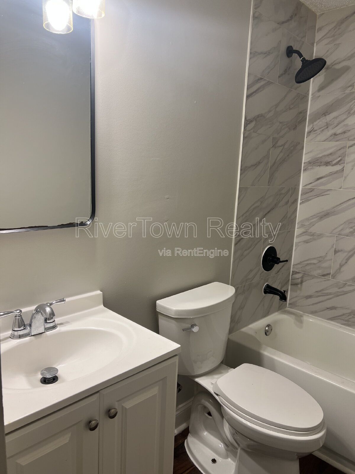 Spacious 3-Bedroom, 1-Bath Private Home – Section 8 Welcome! property image