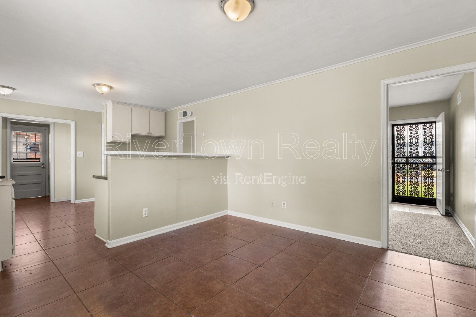 Charming Memphis Home with Gleaming Hardwood Floors - 3 Beds, 1 Bath! property image