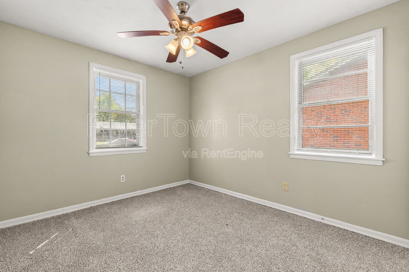 Charming Memphis Home with Gleaming Hardwood Floors - 3 Beds, 1 Bath! property image