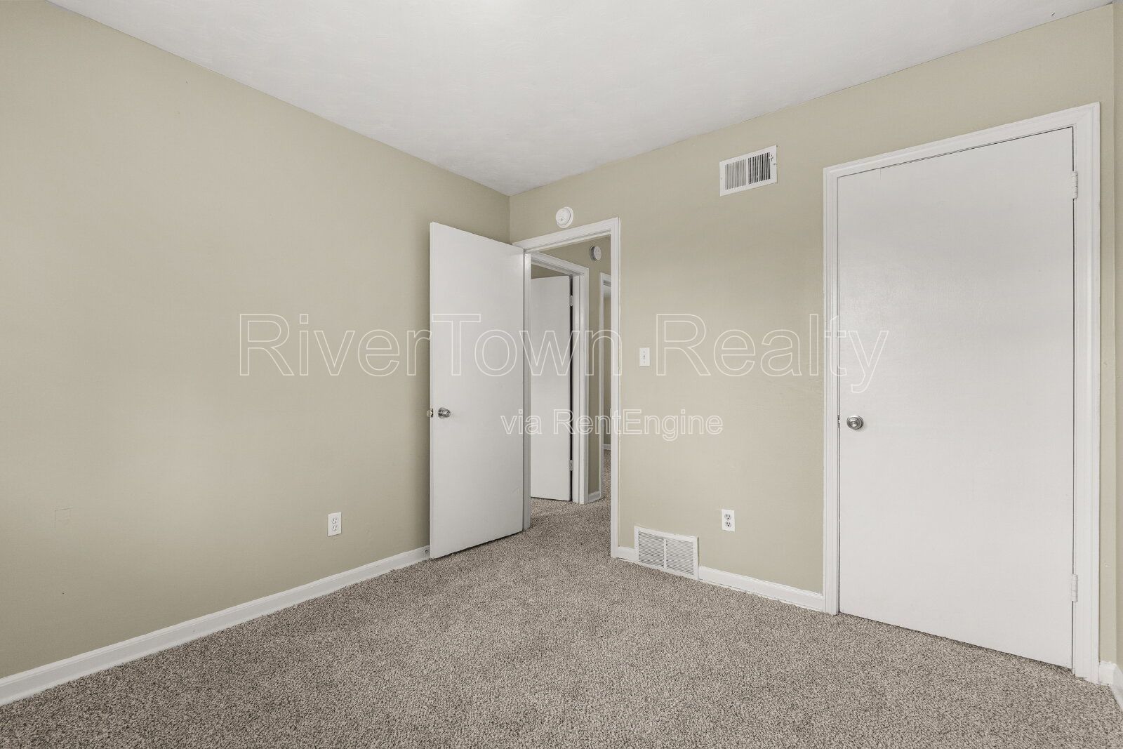 Charming Memphis Home with Gleaming Hardwood Floors - 3 Beds, 1 Bath! property image