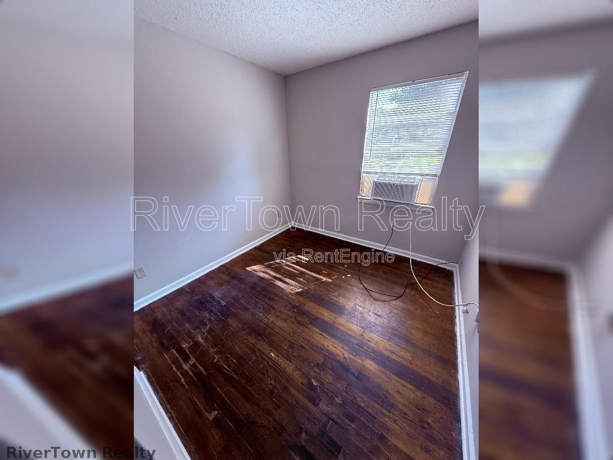 SECTION 8 Home AVAILABLE NOW. property image