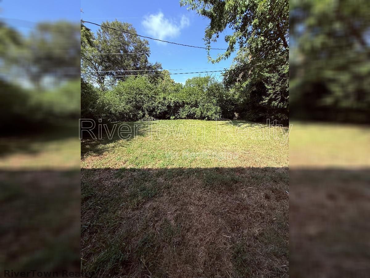 SECTION 8 Home AVAILABLE NOW. property image