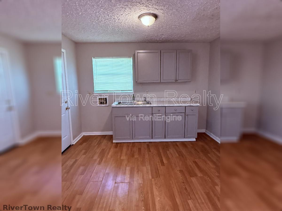 SECTION 8 Home AVAILABLE NOW. property image