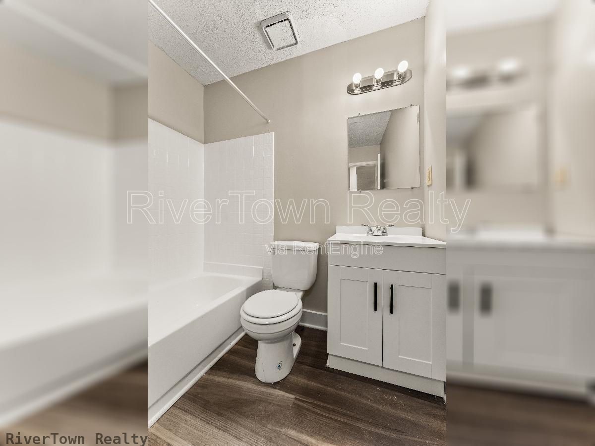 Beautifully Renovated 3BR | Detached Garage/Workshop property image