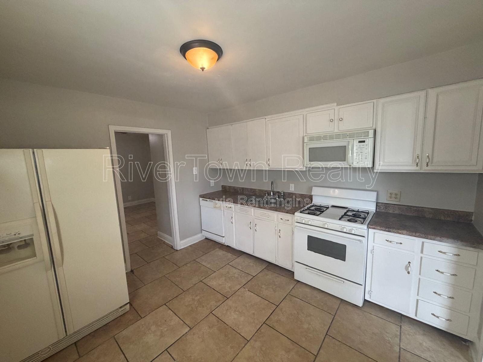 Charming 3-Bedroom Home with 2 Full Baths in Memphis! property image