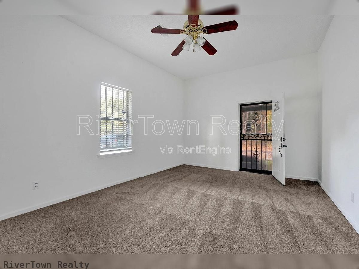 Charming 2-Bedroom Retreat in Memphis - Spacious 1127 Sq. Ft. at 439 Simpson Ave! property image