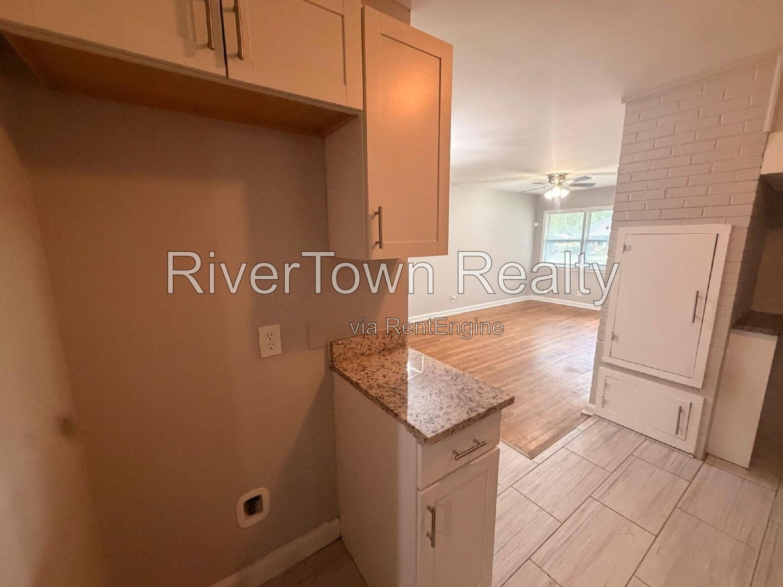 Charming 3-Bedroom Home on Patterson Street - Spacious 1,365 Sq Ft Living in Memphis! property image