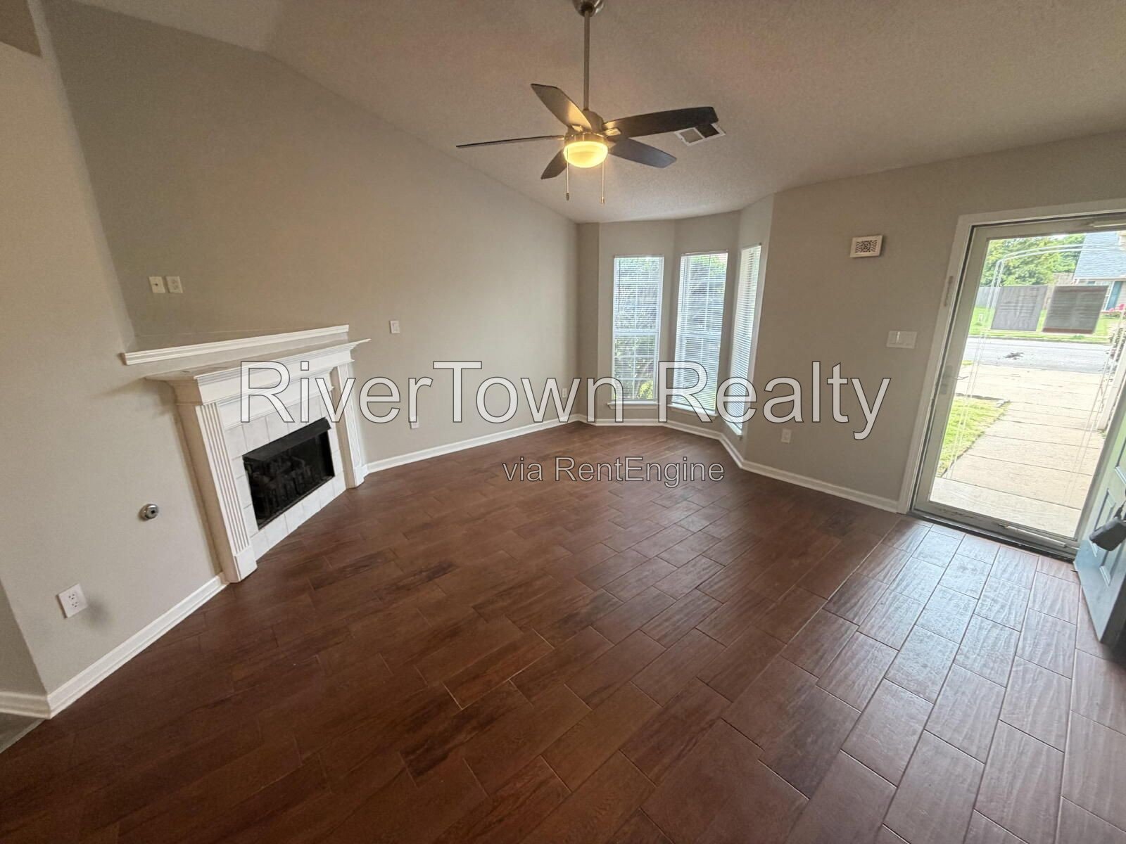 Charming 3-Bedroom Haven with 2 Full Baths in Olive Branch! property image