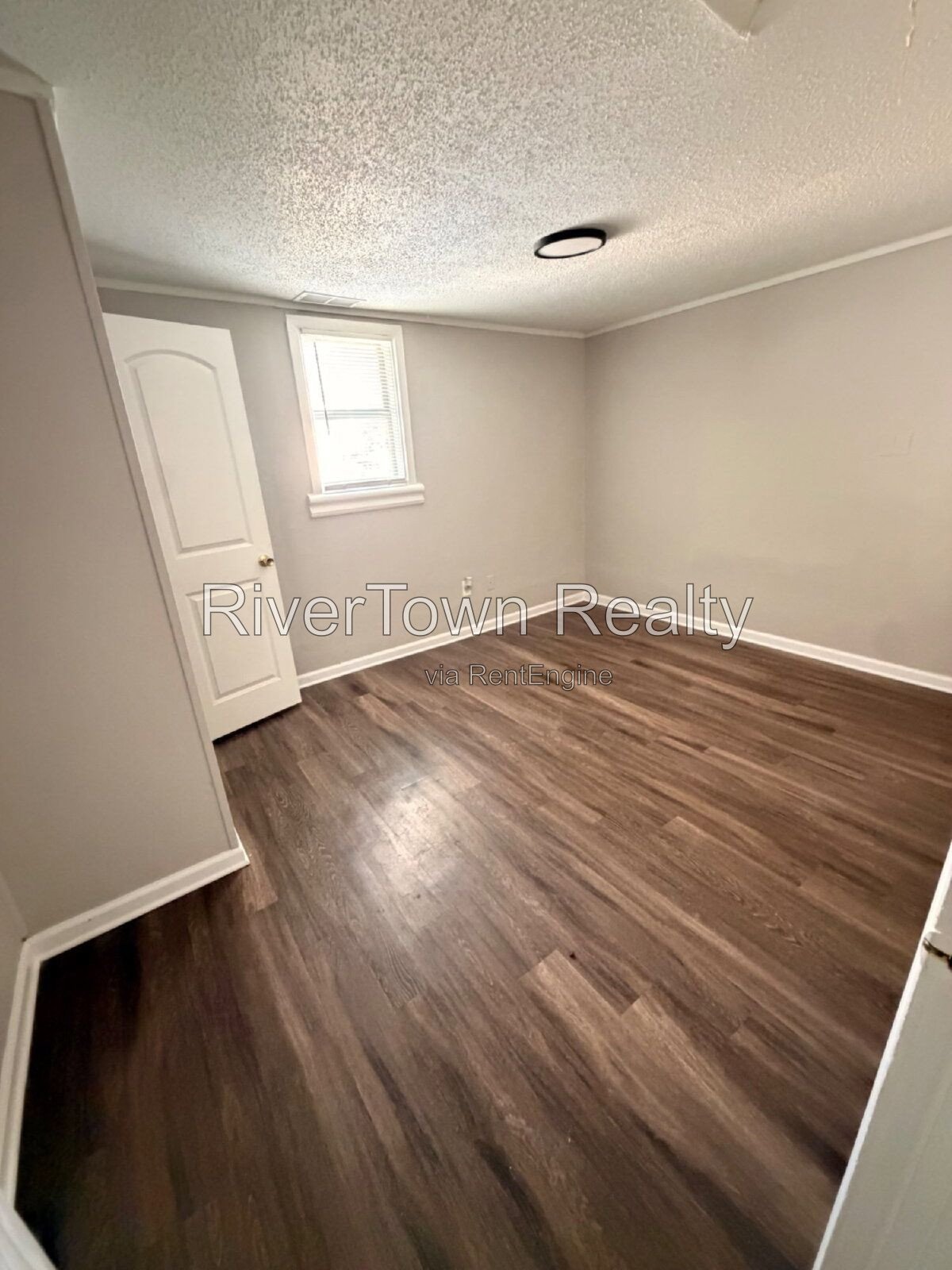 Won't Last Long property image