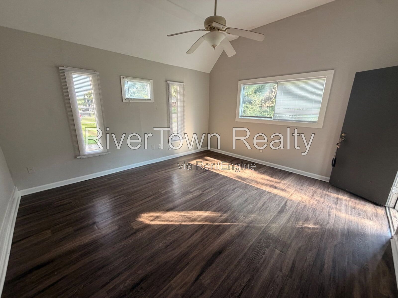 Won't Last Long property image
