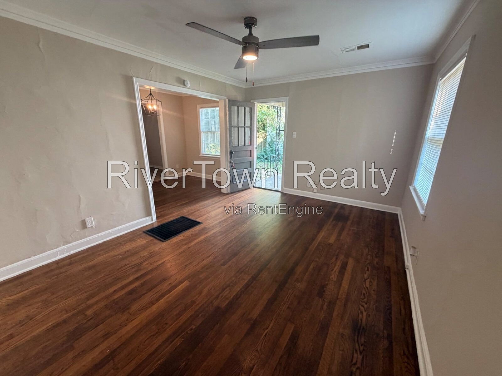 Charming 2-Bedroom Gem on Given Avenue, Memphis - Cozy 828 Sq. Ft. Retreat! property image