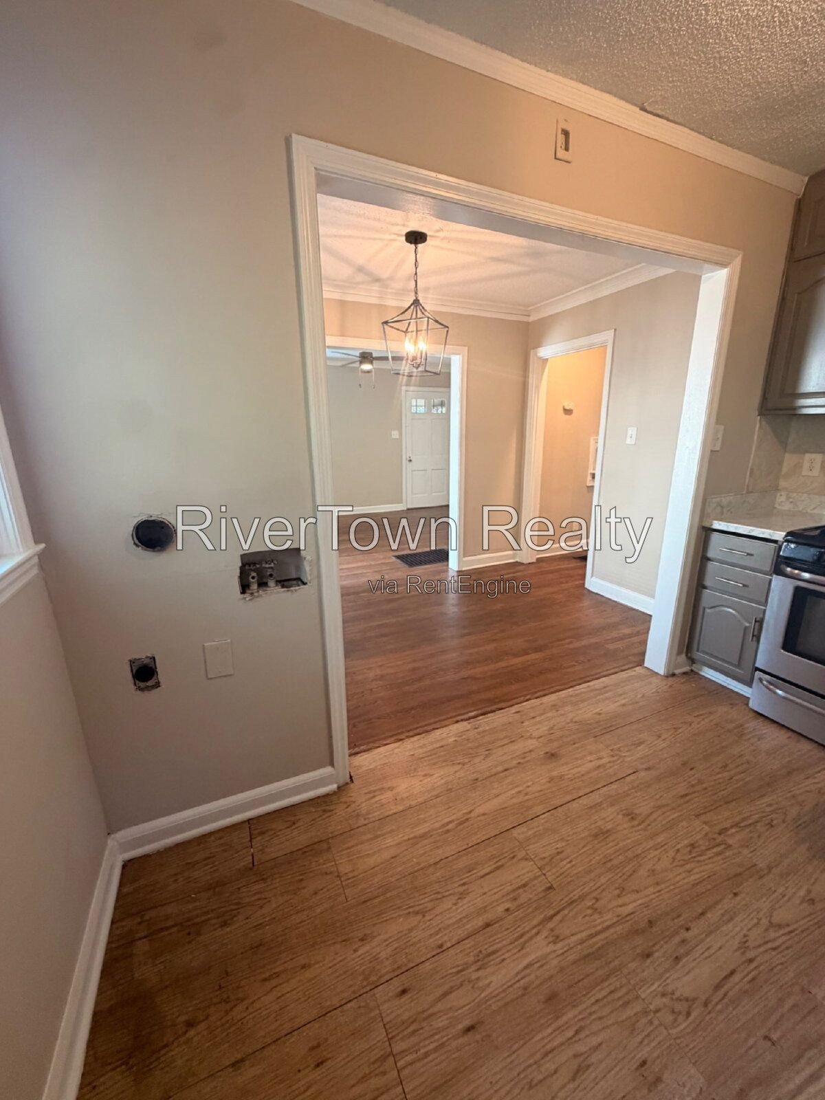 Charming 2-Bedroom Gem on Given Avenue, Memphis - Cozy 828 Sq. Ft. Retreat! property image