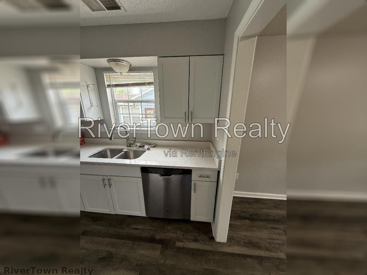 Modern, Pet-Friendly Home with Spacious Living & Prime Location! property image