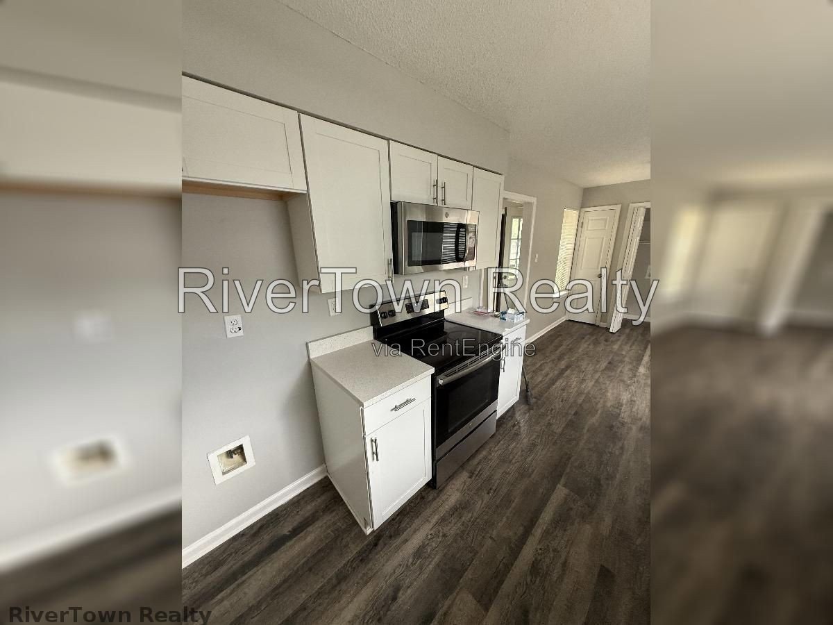 Modern, Pet-Friendly Home with Spacious Living & Prime Location! property image